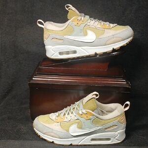 Nike Air Max 90 "FUTURA"    Womens-9.5 ,